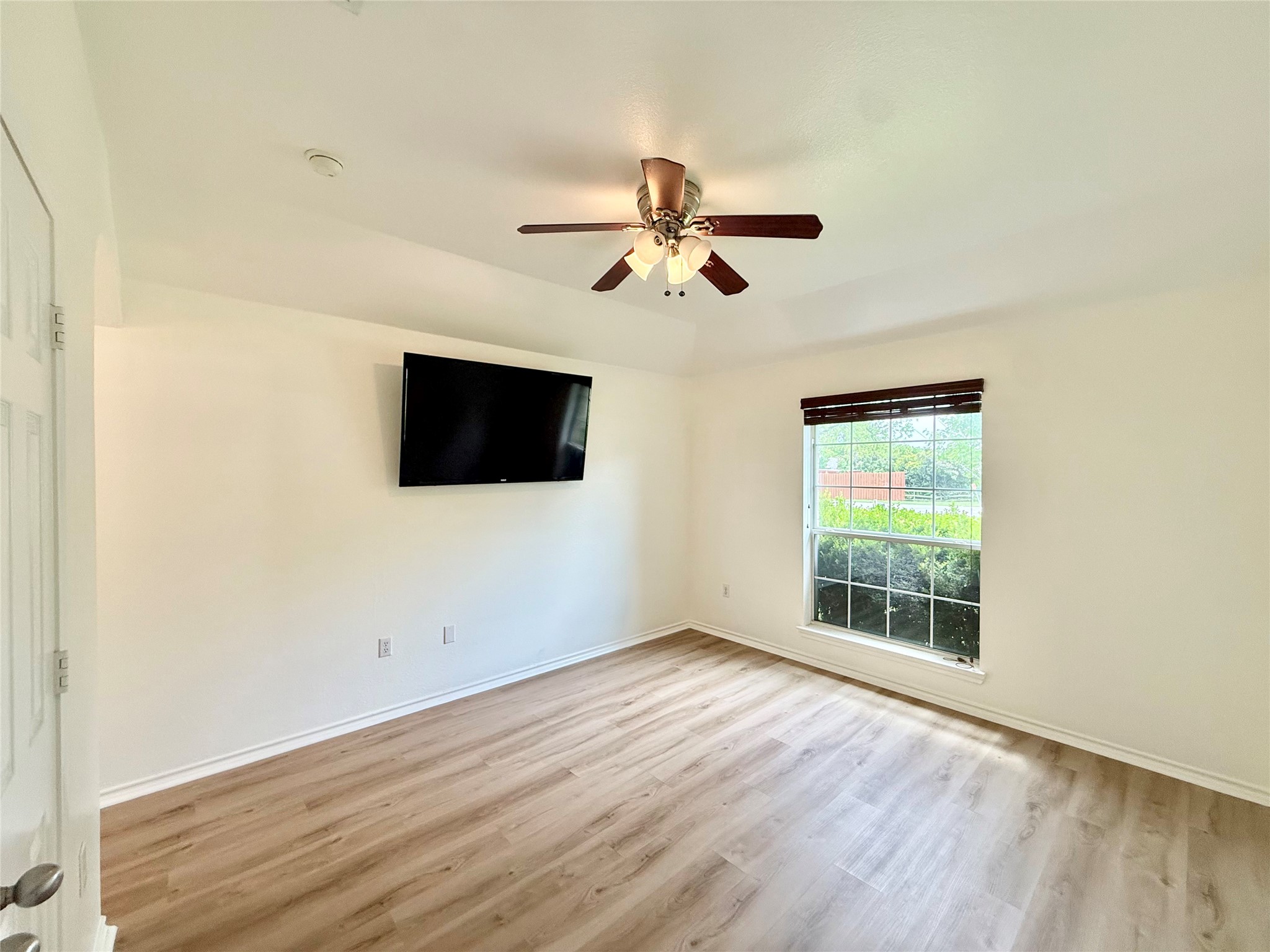 1987 Castle Drive Garland TX 75040