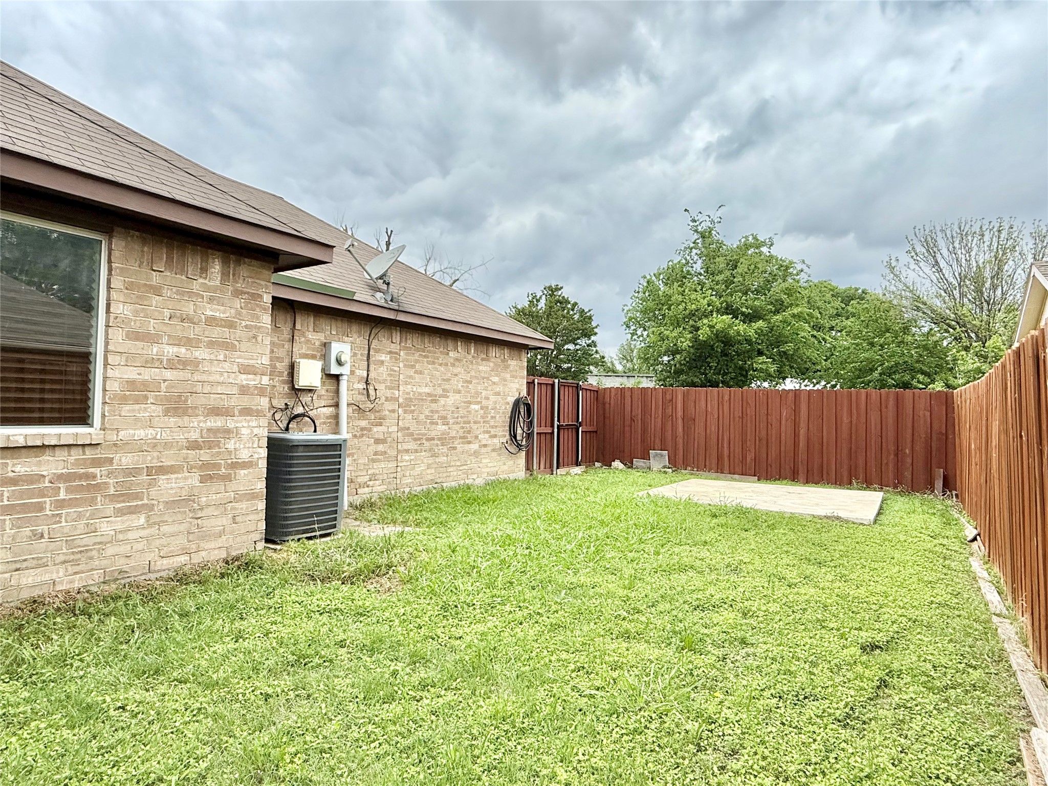 1987 Castle Drive Garland TX 75040