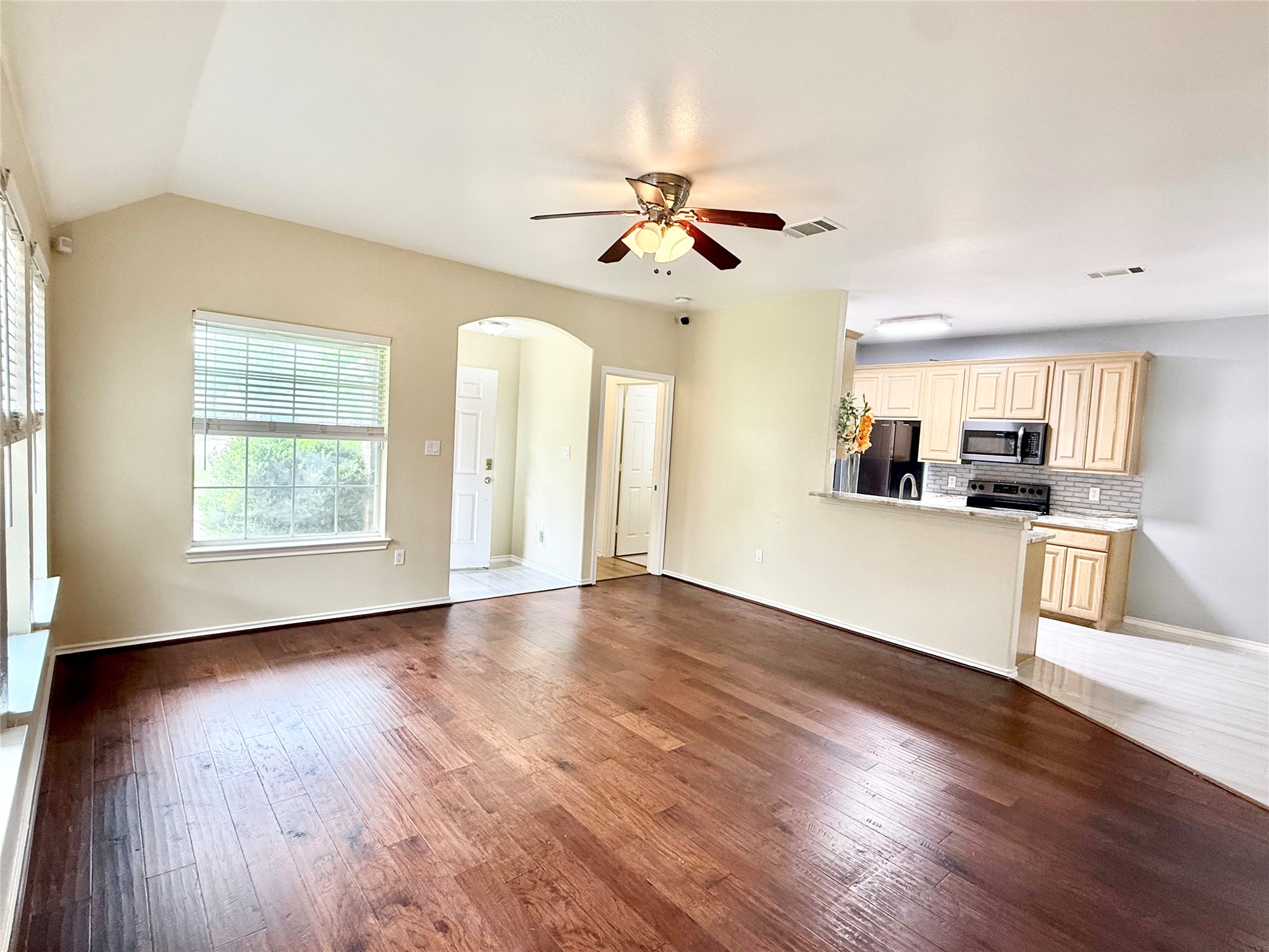 1987 Castle Drive Garland TX 75040