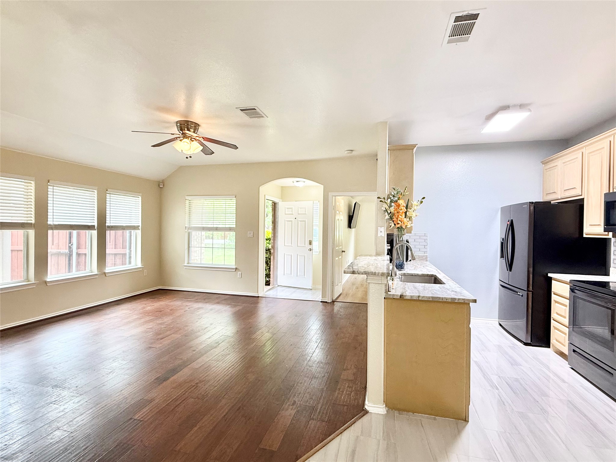 1987 Castle Drive Garland TX 75040