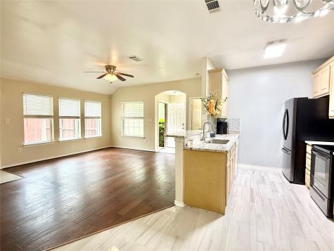 1987 Castle Drive Garland TX 75040