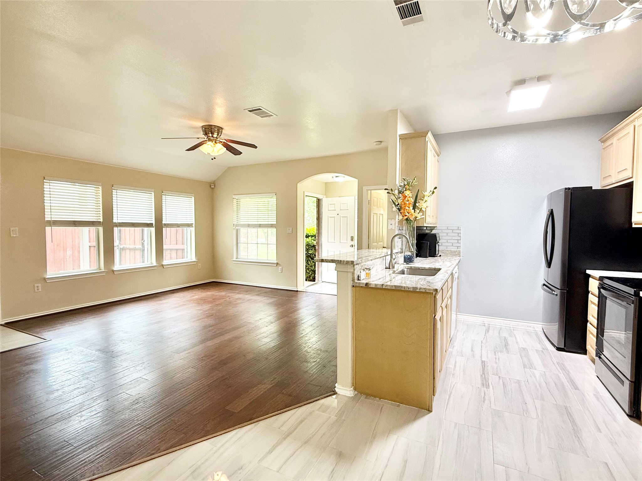 1987 Castle Drive Garland TX 75040