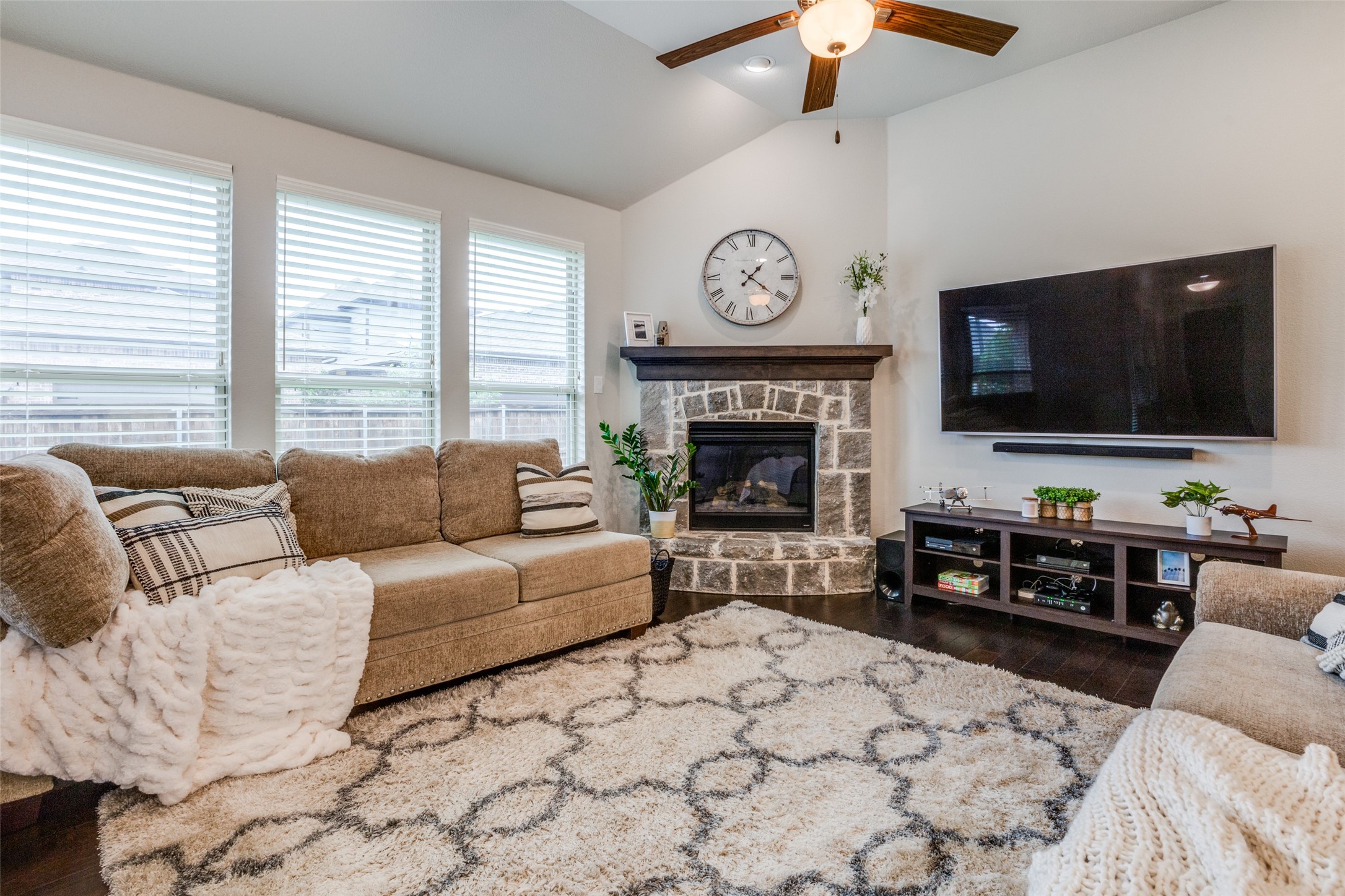 4315 Feather Ore Drive Arlington TX 76005