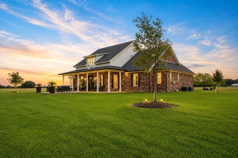 445 W Lcr 424 Groesbeck TX 76642