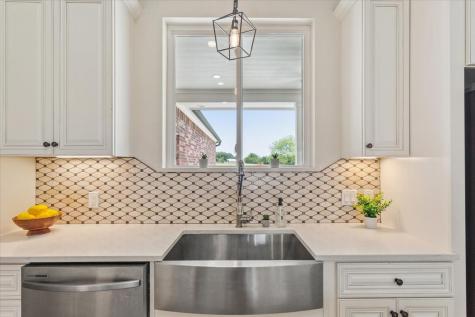 445 W Lcr 424 Groesbeck TX 76642