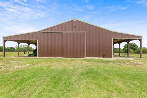 445 W Lcr 424 Groesbeck TX 76642