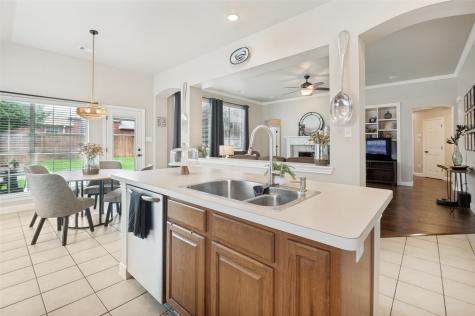 2615 Elliott Avenue Mansfield TX 76063