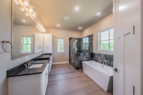 114 Ridgeline Chico TX 76431