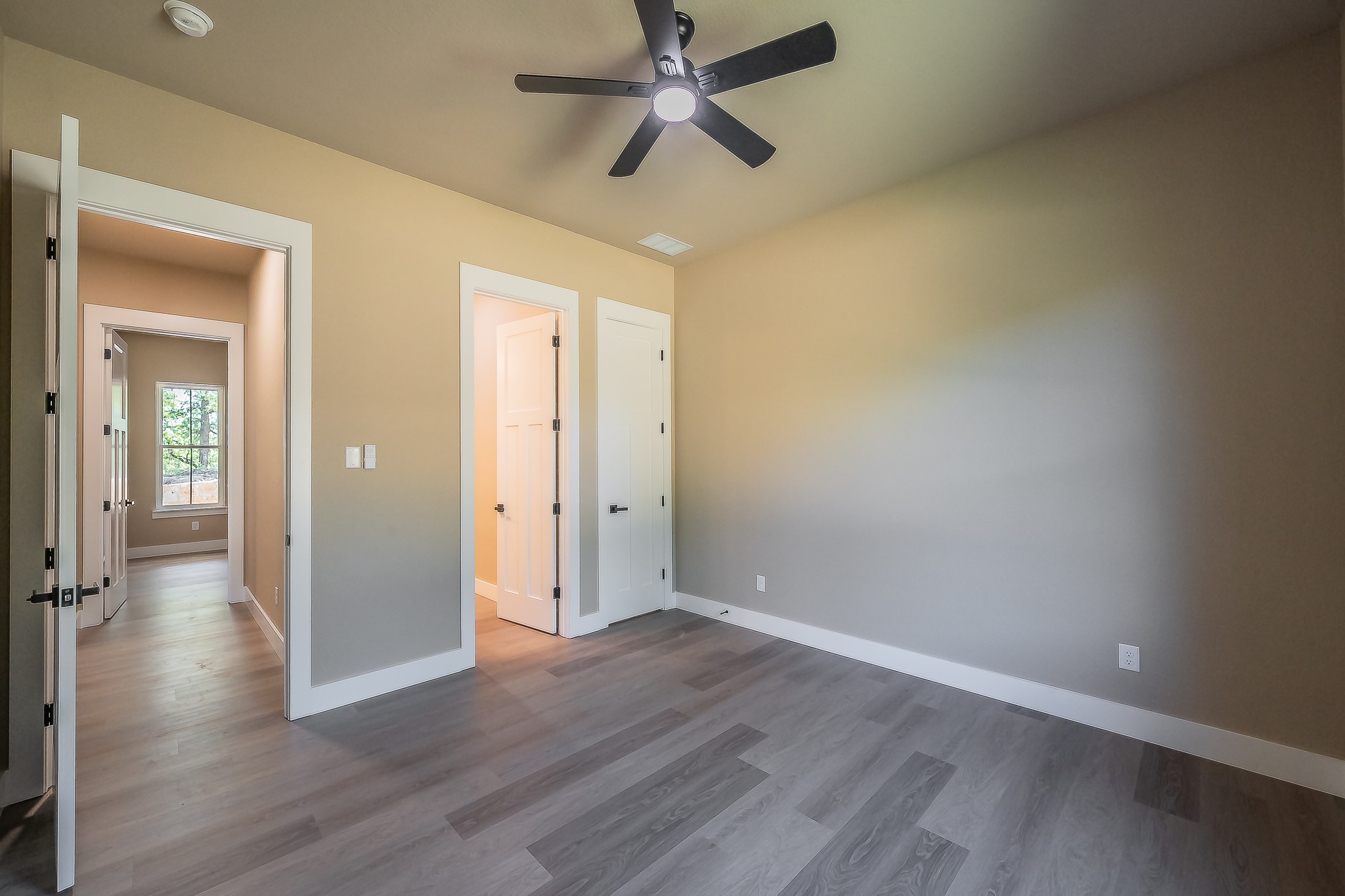 114 Ridgeline Chico TX 76431