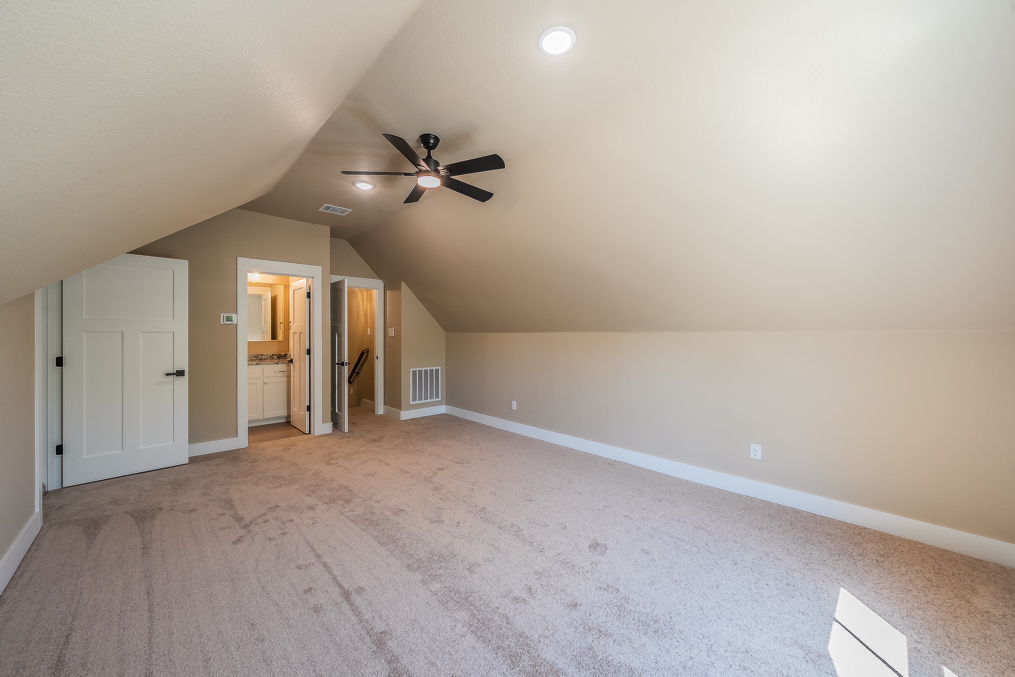 114 Ridgeline Chico TX 76431