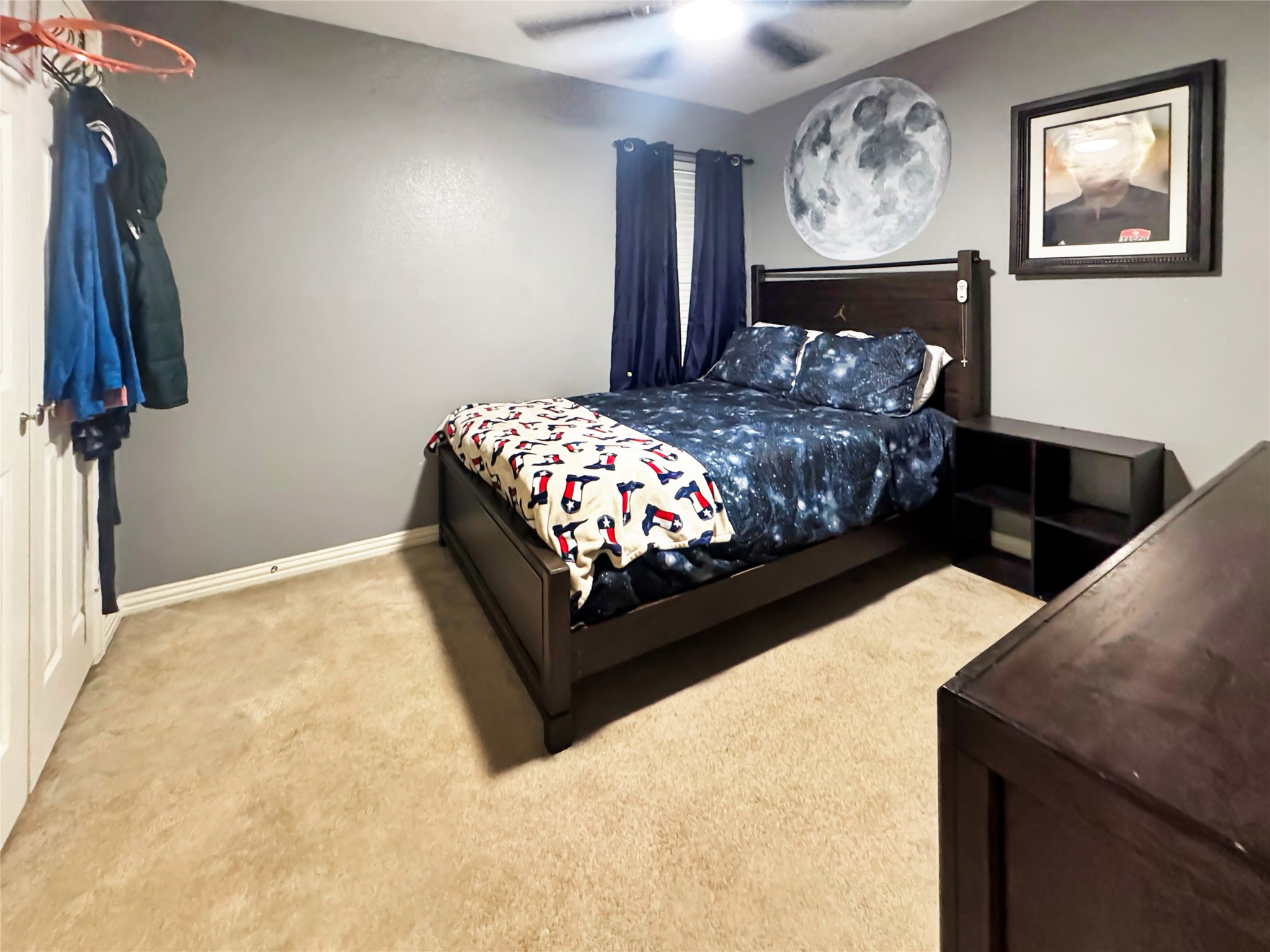5228 Lake Grove Drive Grand Prairie TX 75052