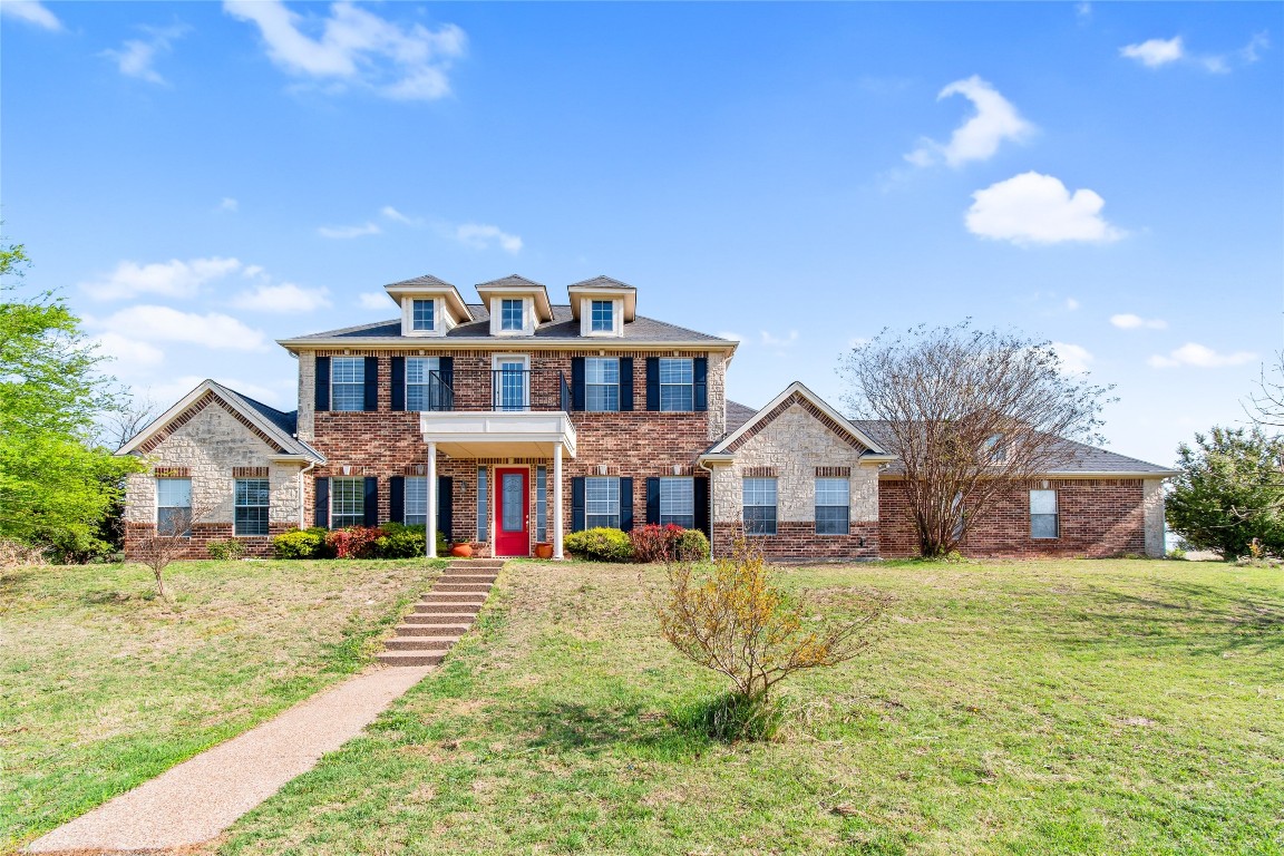 106 Corona Court Fort Worth TX 76108