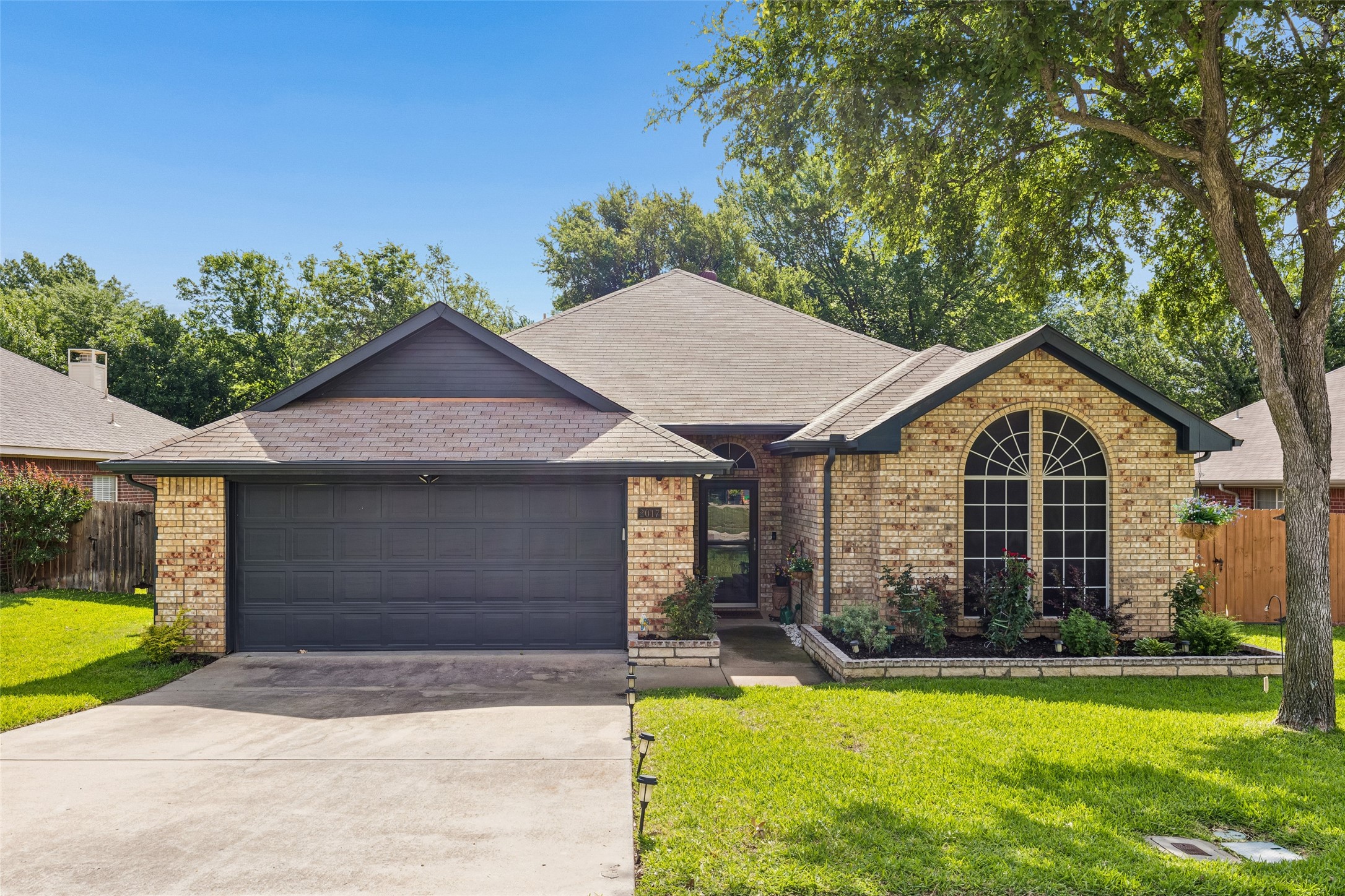 2017 Kenny Court Lewisville TX 75067