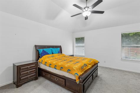 2017 Kenny Court Lewisville TX 75067