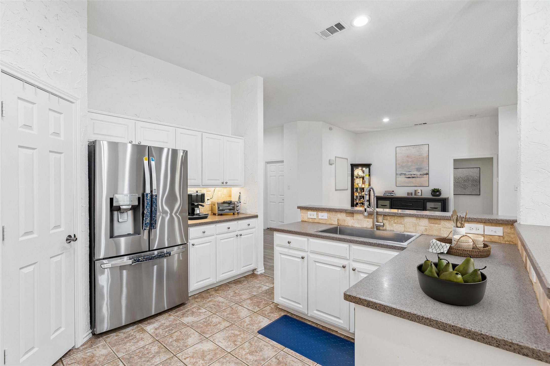 2017 Kenny Court Lewisville TX 75067
