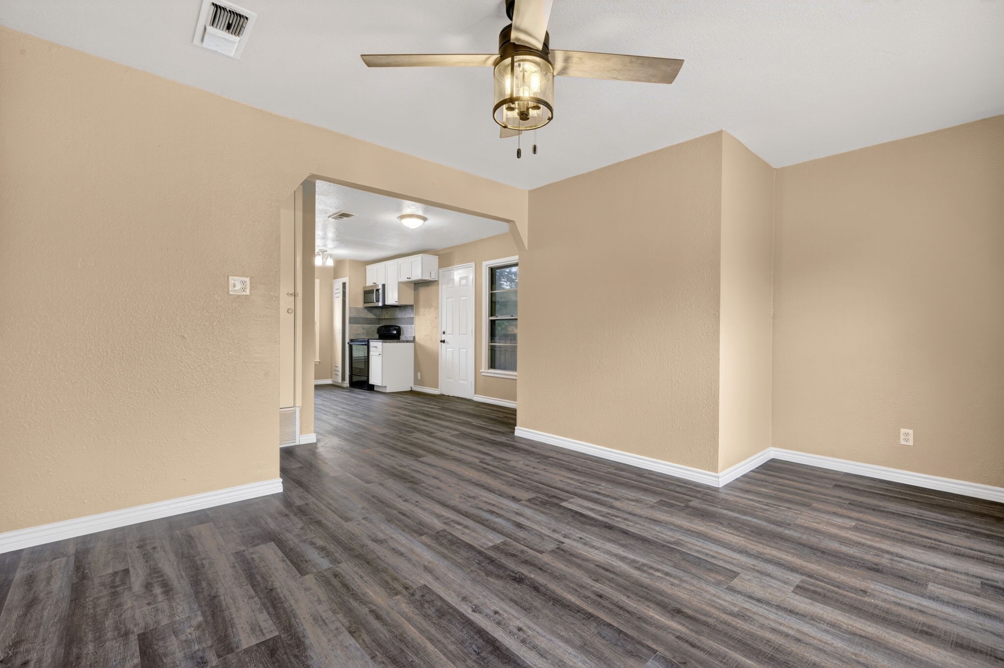 1900 SE 19th Street Mineral Wells TX 76067