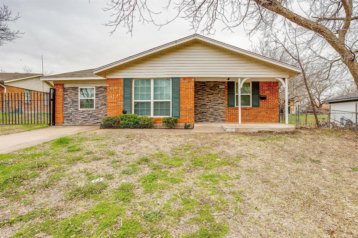 4906 Dalevale Court Fort Worth TX 76135