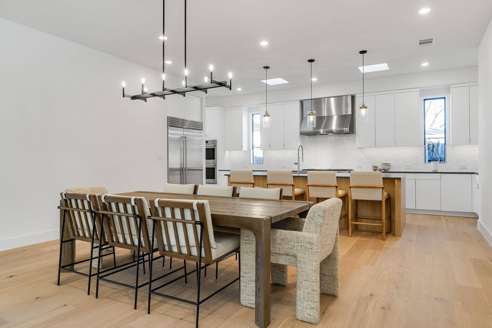 3832 Blue Trace Lane Farmers Branch TX 75244
