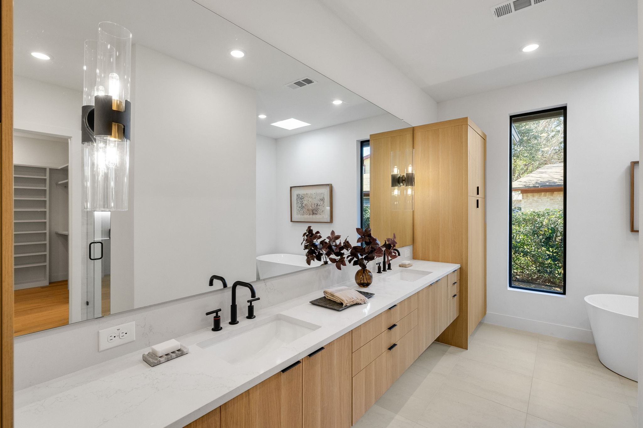3832 Blue Trace Lane Farmers Branch TX 75244