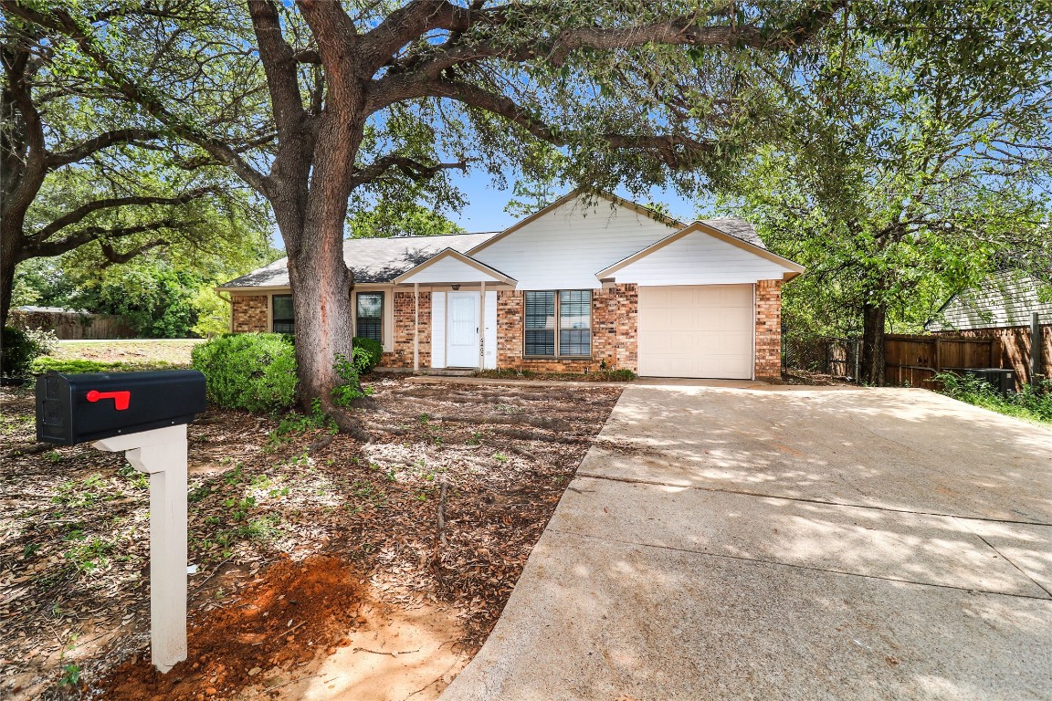6400 Cedar Cove Court Arlington TX 76016