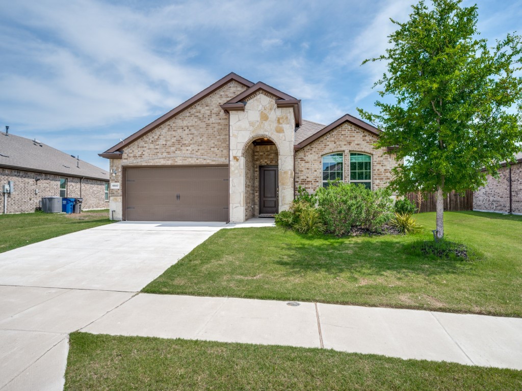 6317 Tudor Place Celina TX 76227