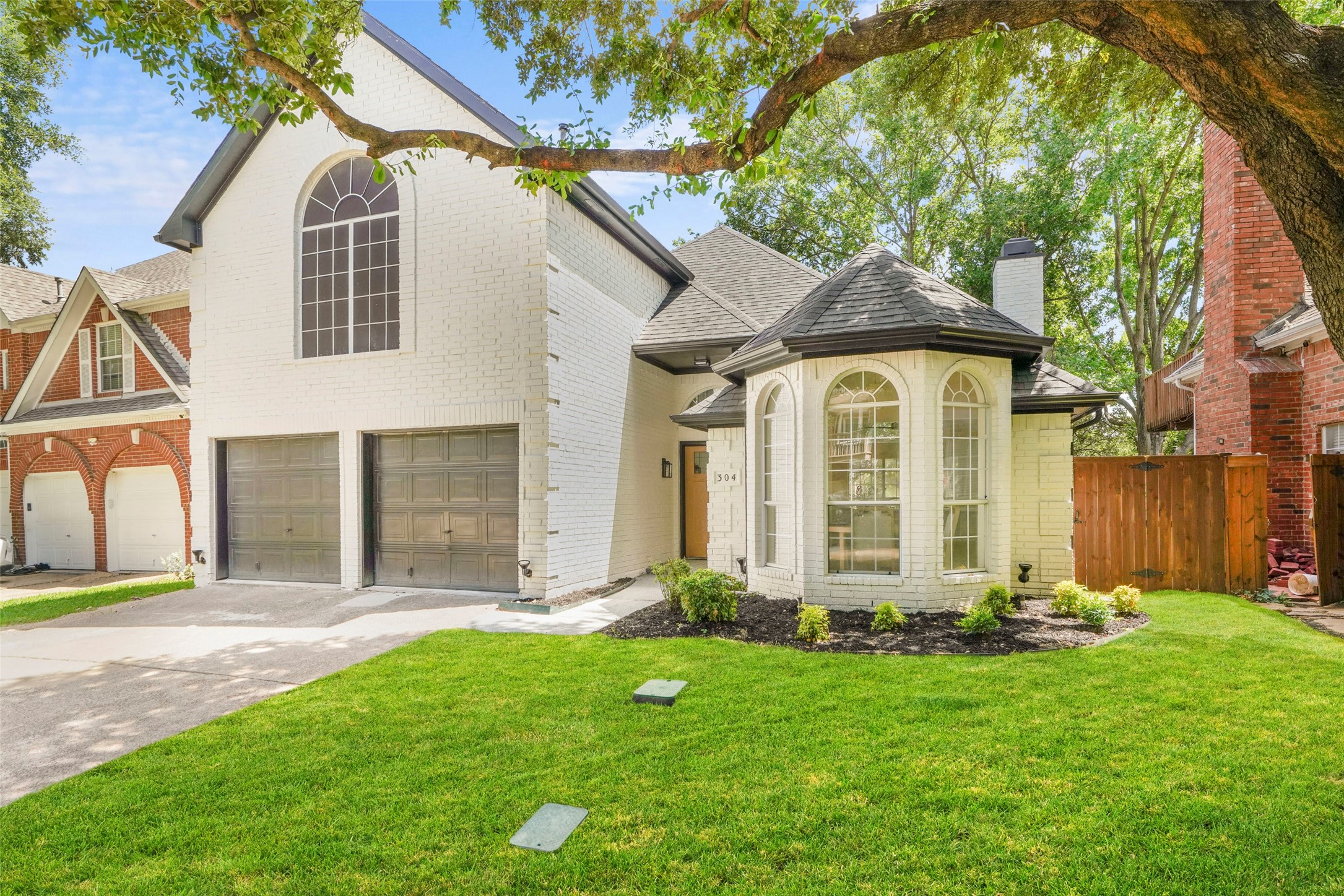 304 Riverwalk Lane Irving TX 75063