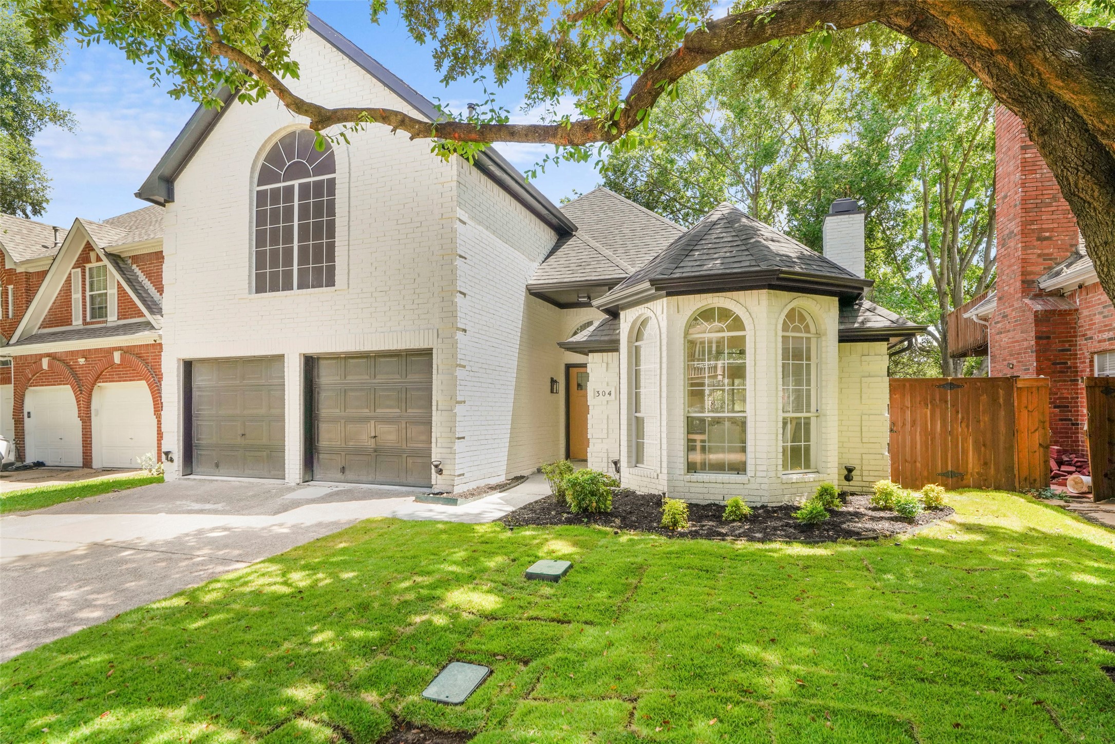 304 Riverwalk Lane Irving TX 75063