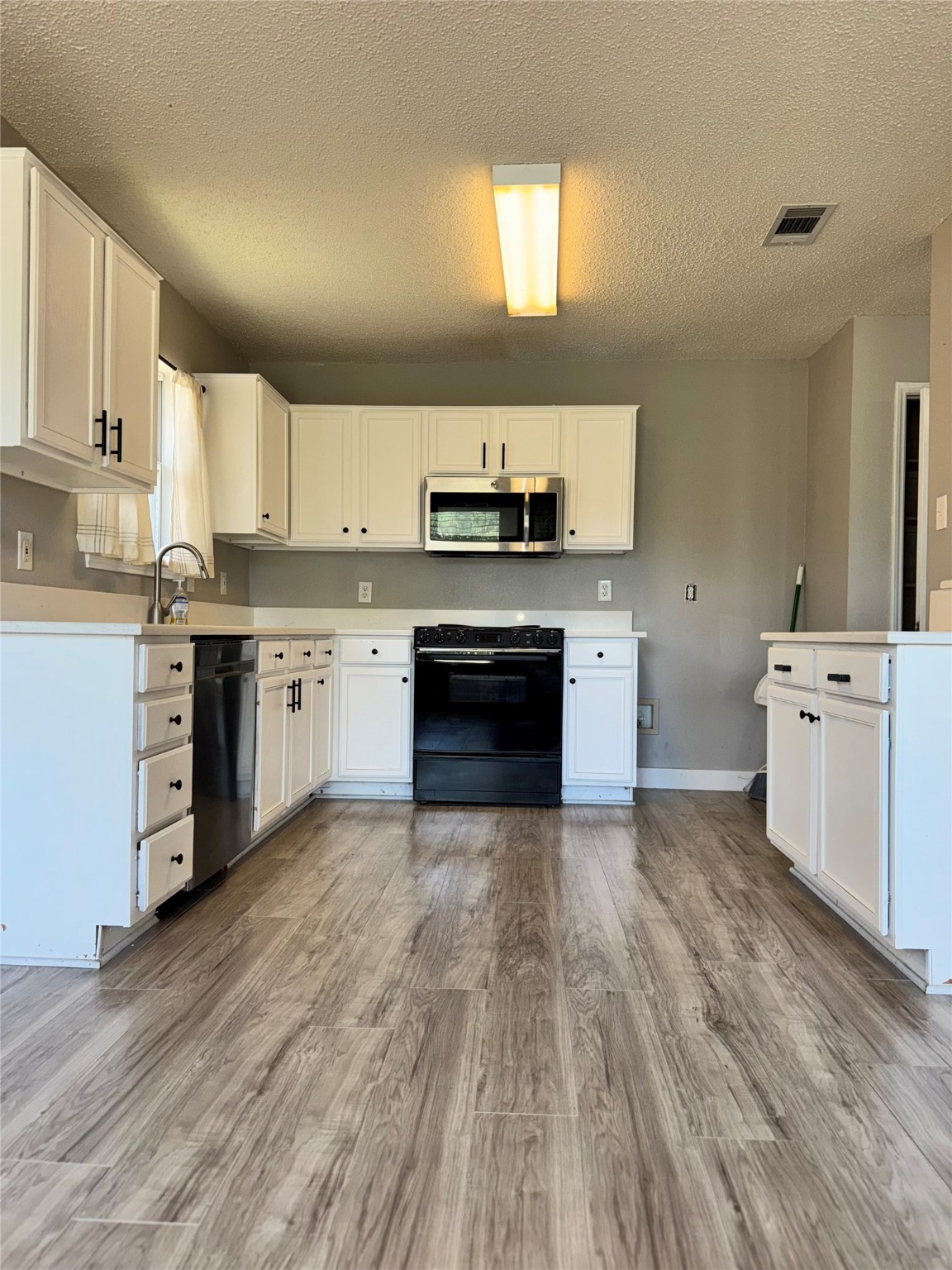 2748 Yoakum Street Fort Worth TX 76108