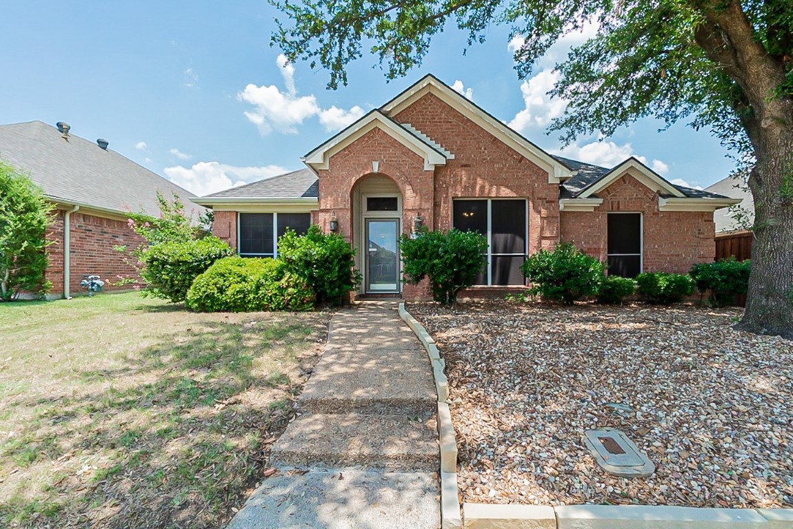 1157 Taylor Lane Lewisville TX 75077