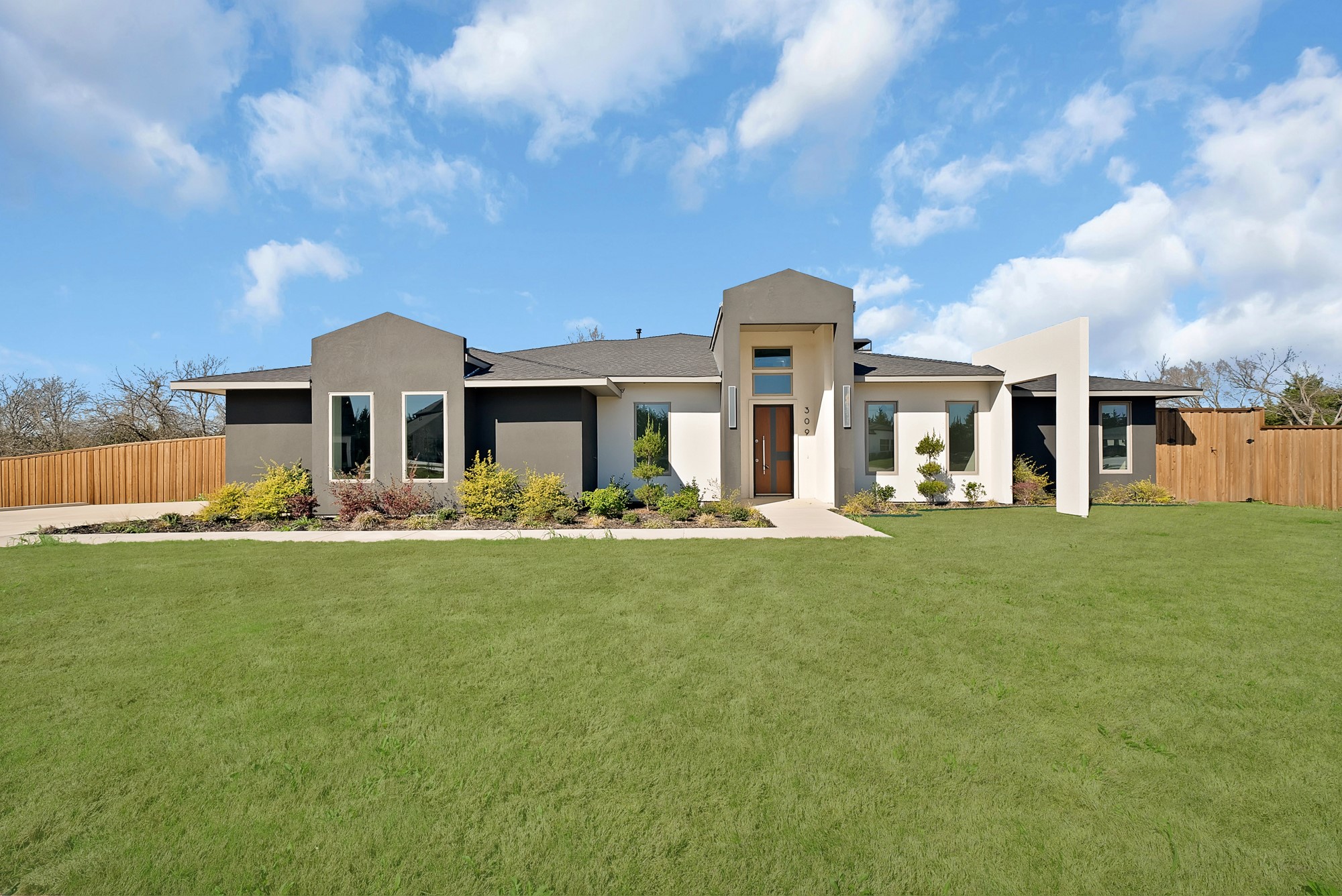 309 Whispering Way Red Oak TX 75154
