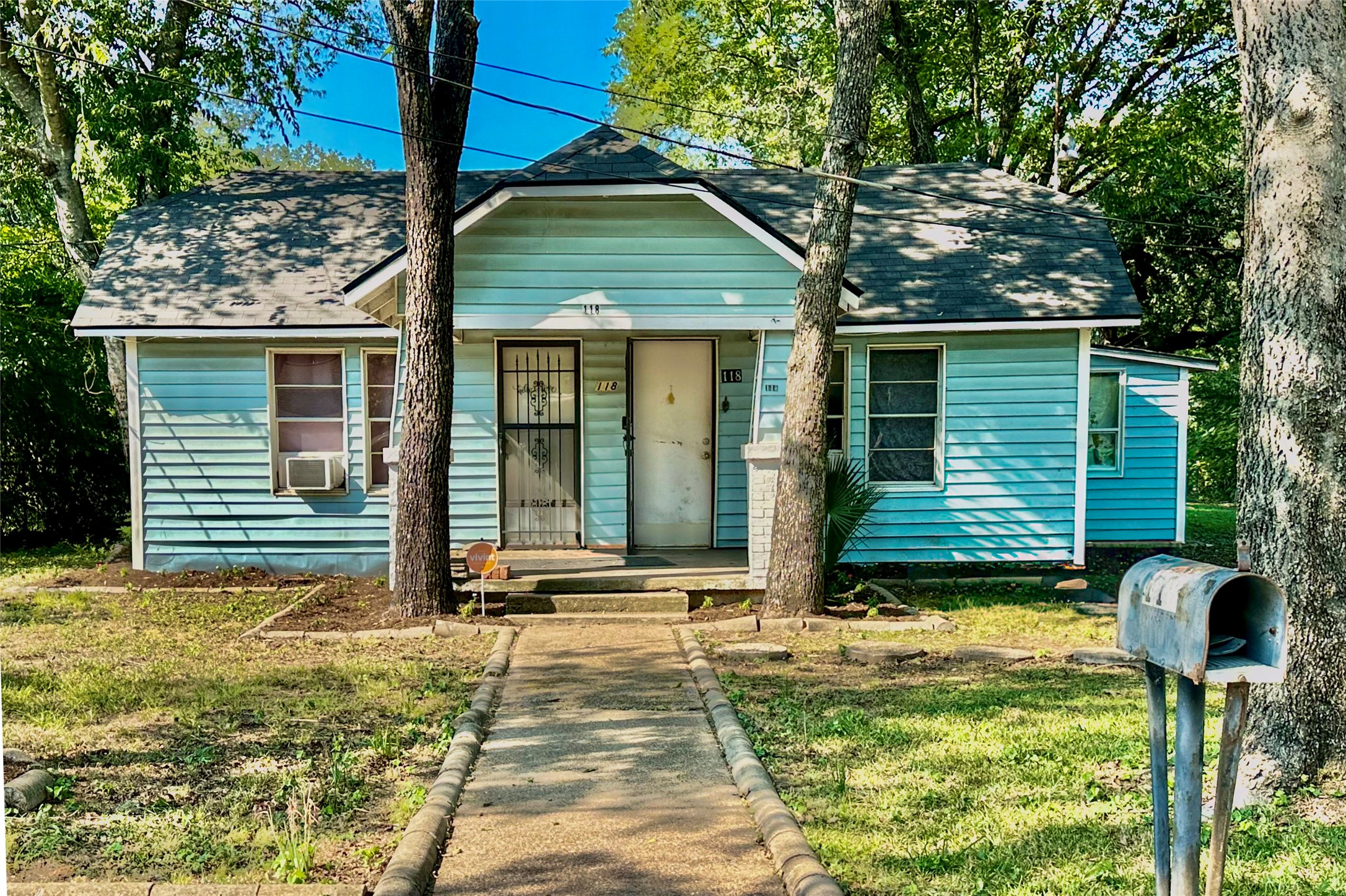 118 N Bermuda Street Lacy Lakeview TX 76705