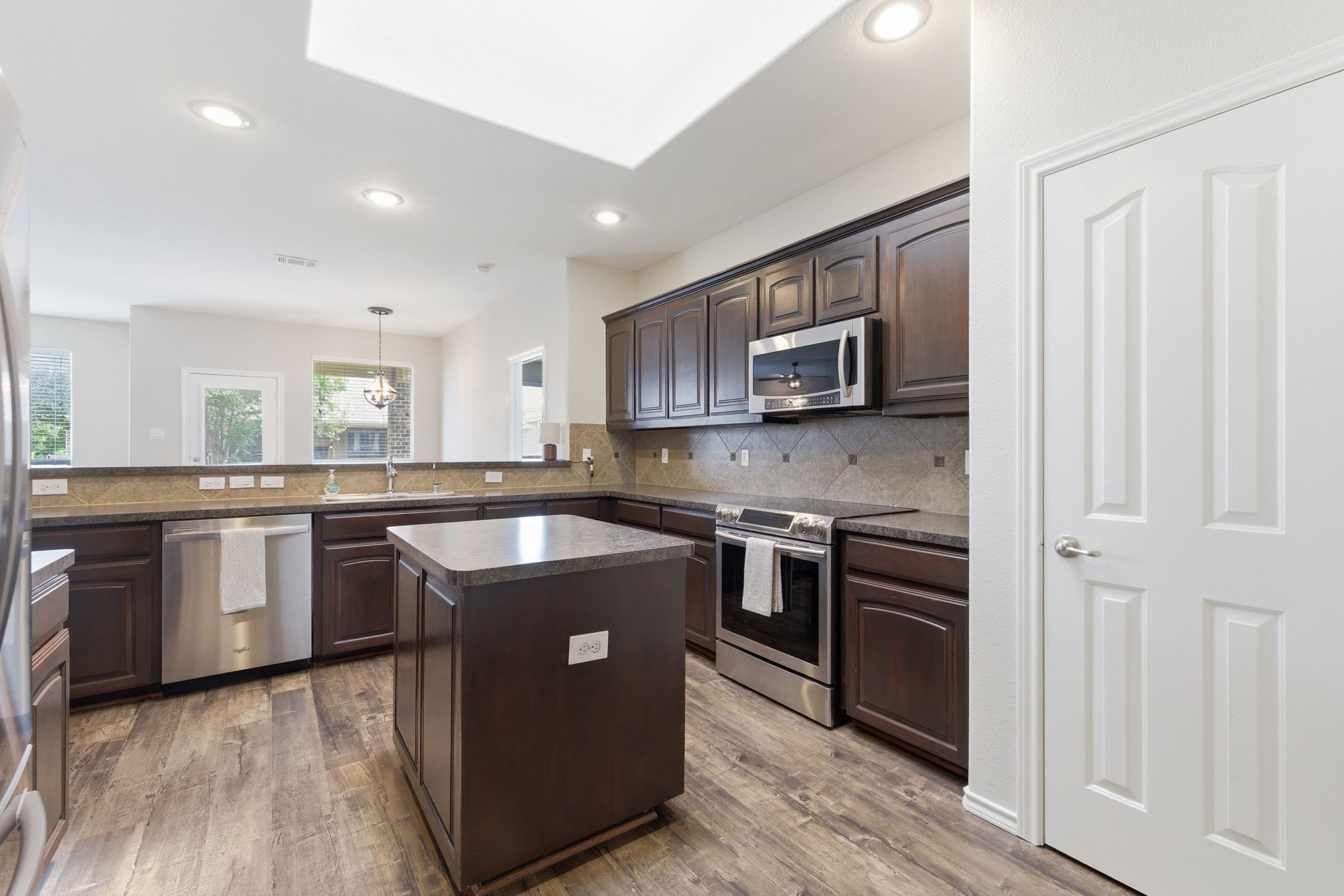 10856 Middleglen Road Fort Worth TX 76052