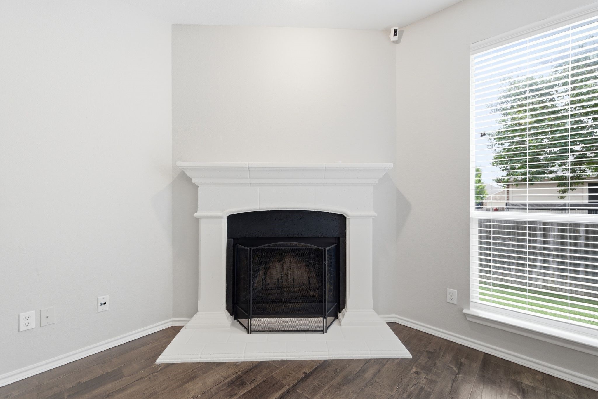 10856 Middleglen Road Fort Worth TX 76052