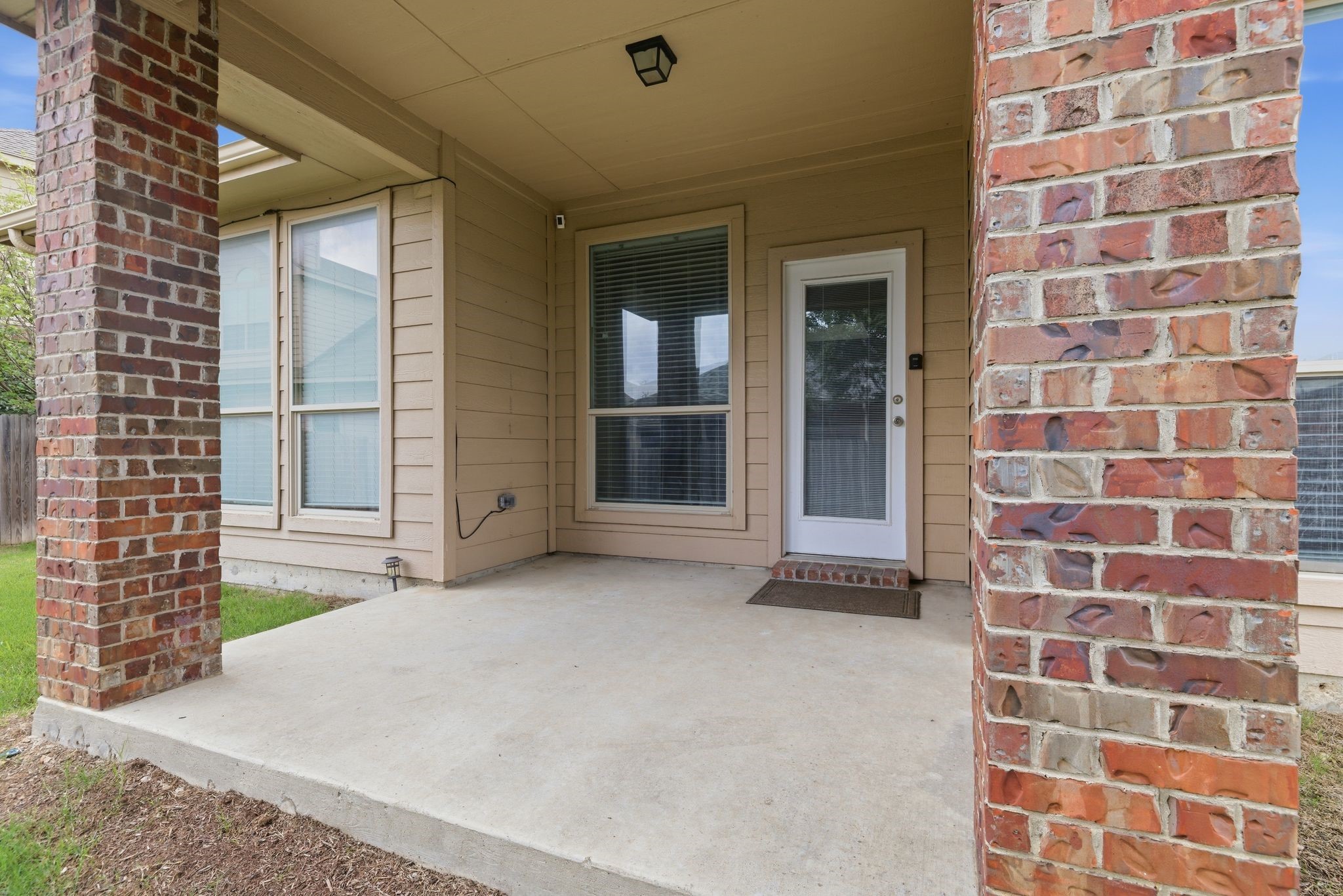 10856 Middleglen Road Fort Worth TX 76052