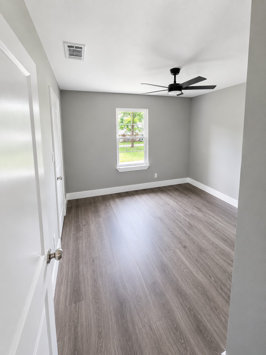 106 N 4th Street Crandall TX 75114