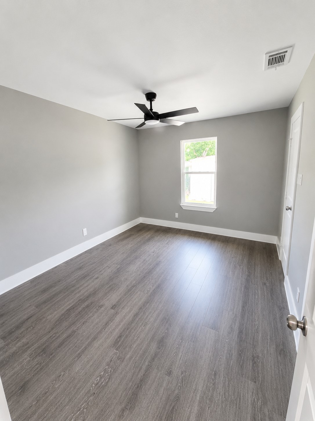 106 N 4th Street Crandall TX 75114