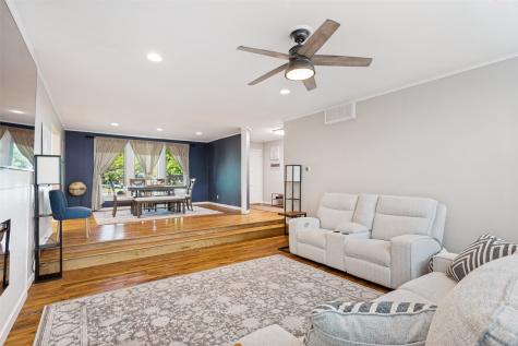 4312 Warnock Court Fort Worth TX 76109