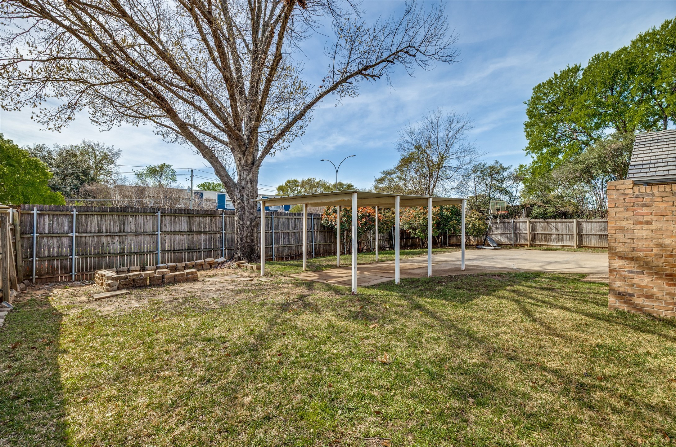 504 Chaffee Drive Arlington TX 76006
