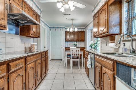 504 Chaffee Drive Arlington TX 76006