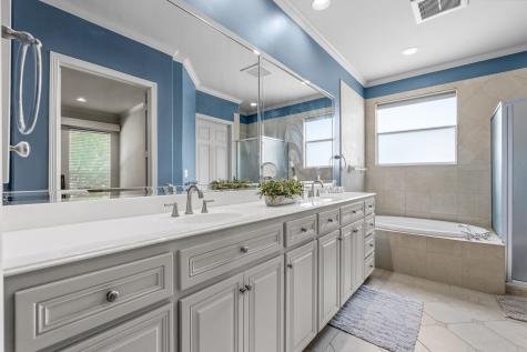 18143 Frankford Lakes Circle Dallas TX 75252