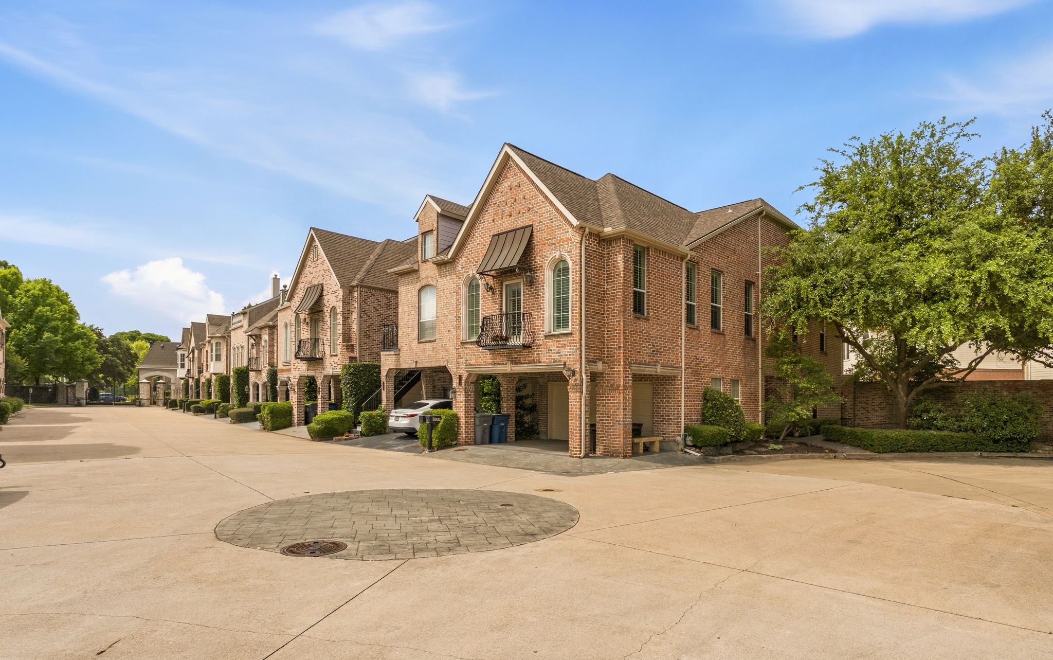 18143 Frankford Lakes Circle Dallas TX 75252