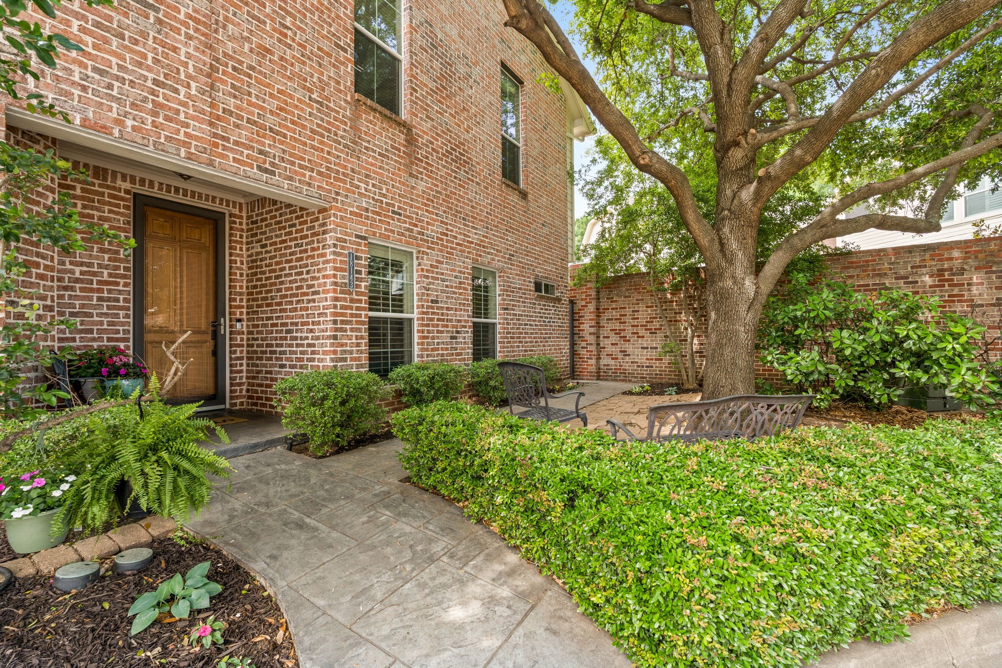18143 Frankford Lakes Circle Dallas TX 75252