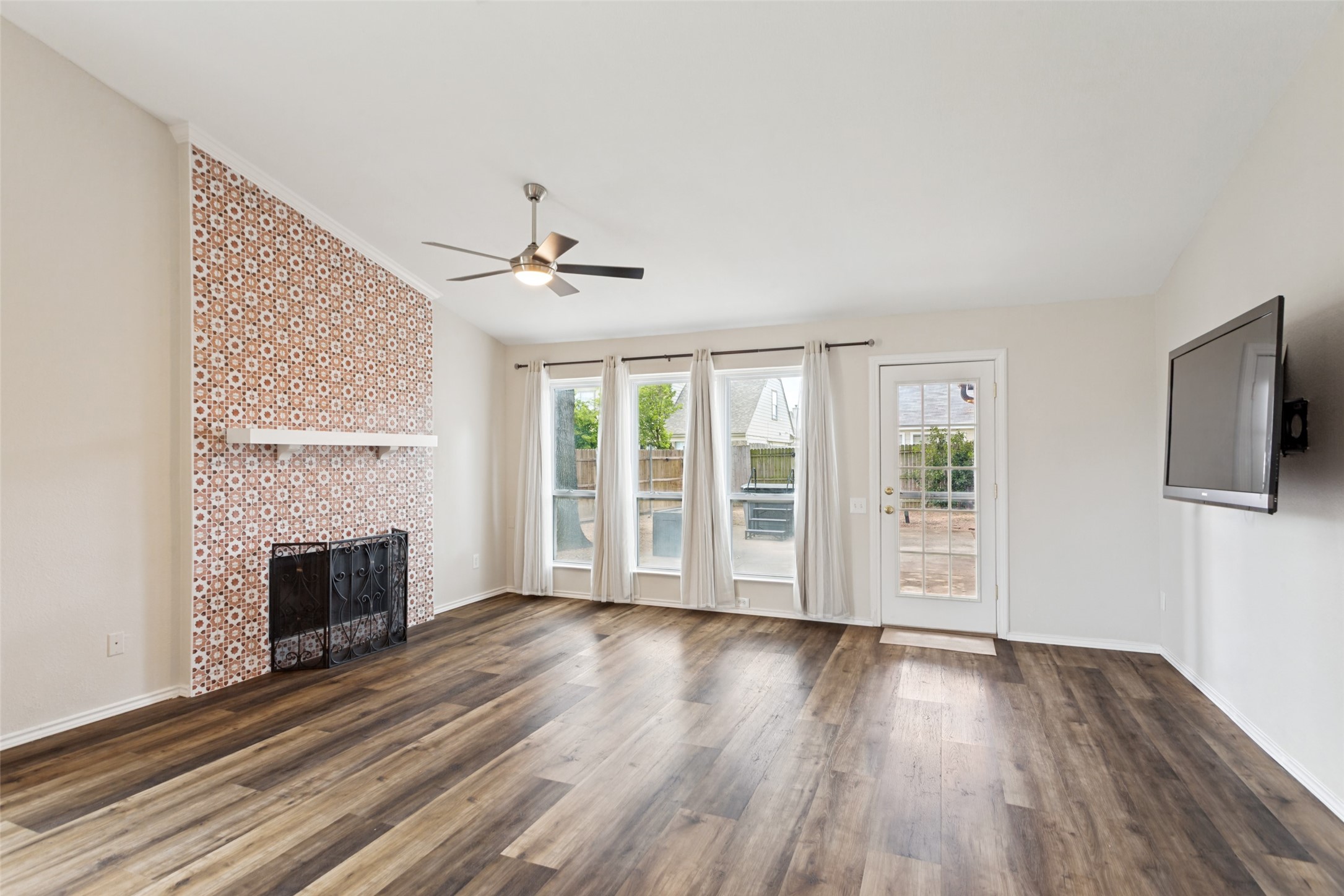 2505 Dahlia Drive Fort Worth TX 76123