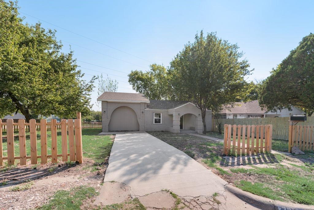 3014 Utah Avenue Dallas TX 75216