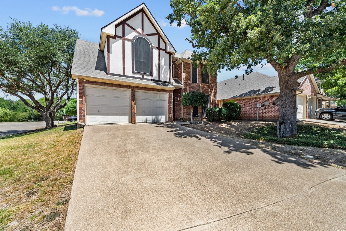 2308 Clermont Lane Denton TX 76205