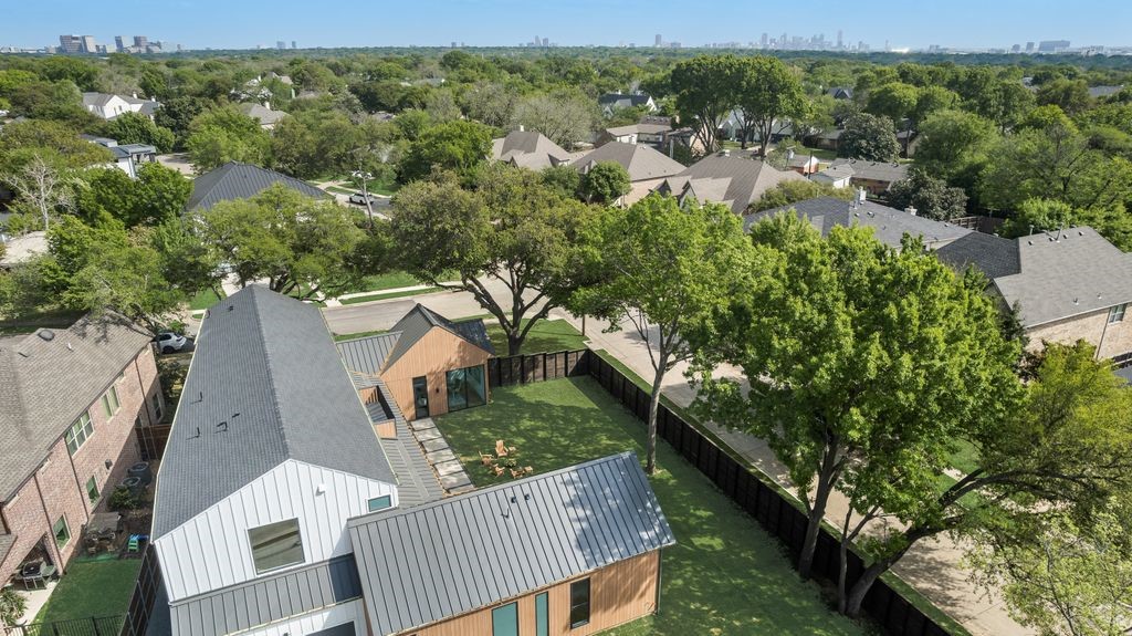 4103 Saranac Drive Dallas TX 75220