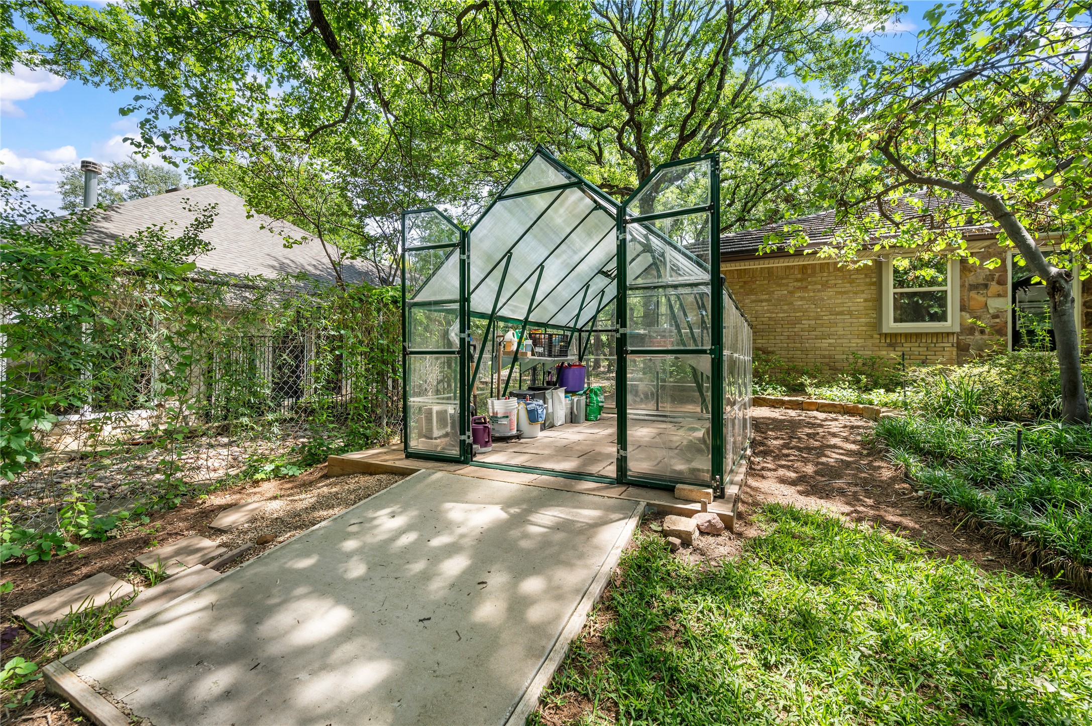 3504 Shorewood Court Arlington TX 76016