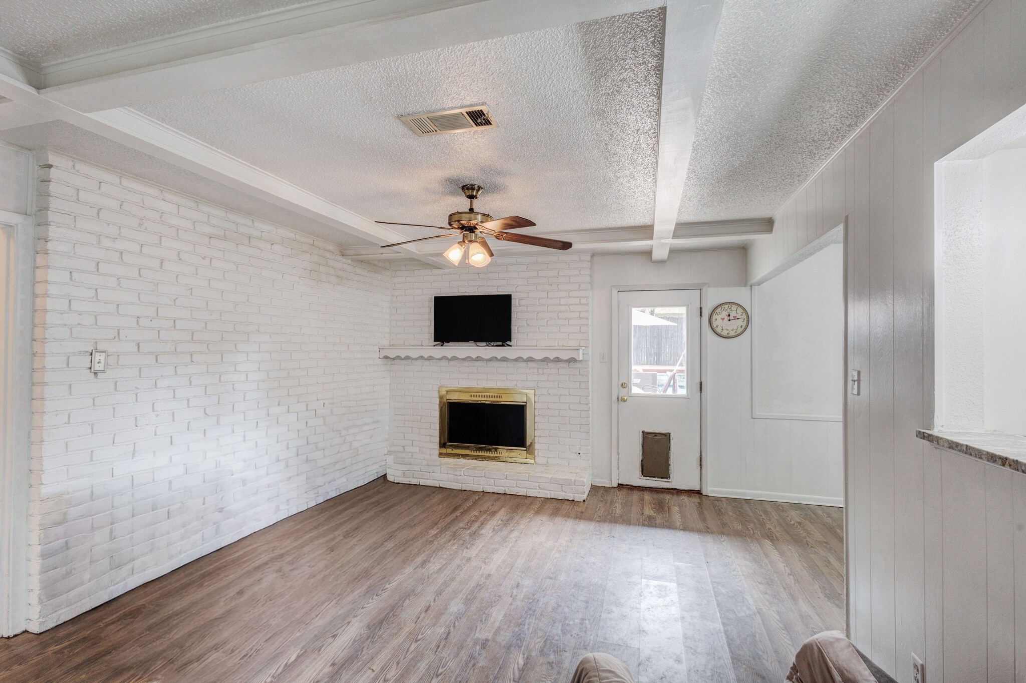 2304 Shady Brook Drive Bedford TX 76021