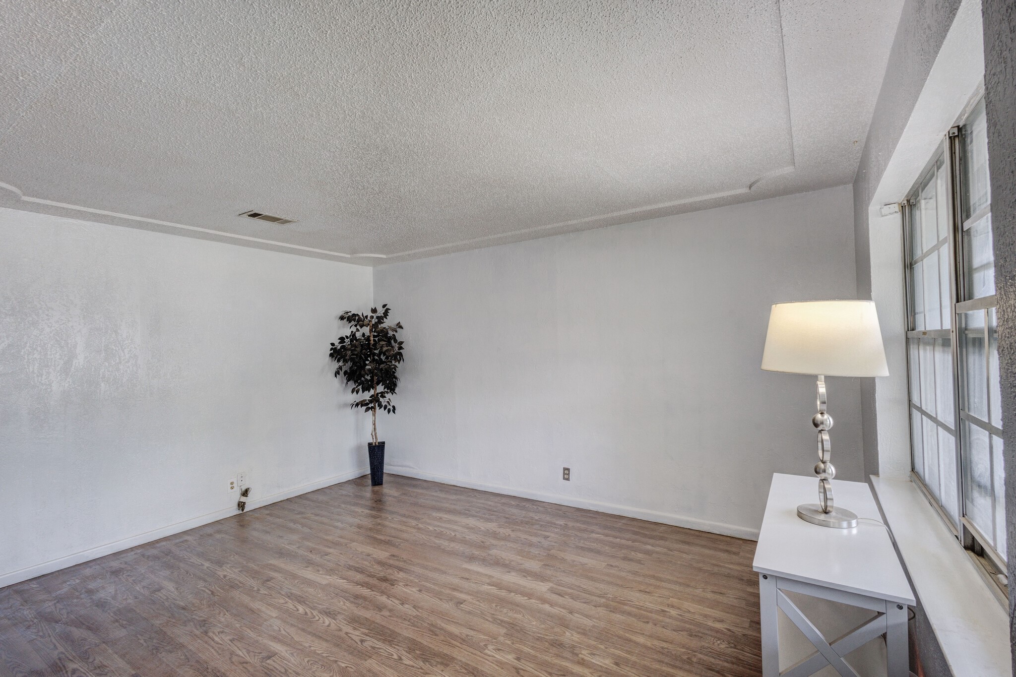 2304 Shady Brook Drive Bedford TX 76021