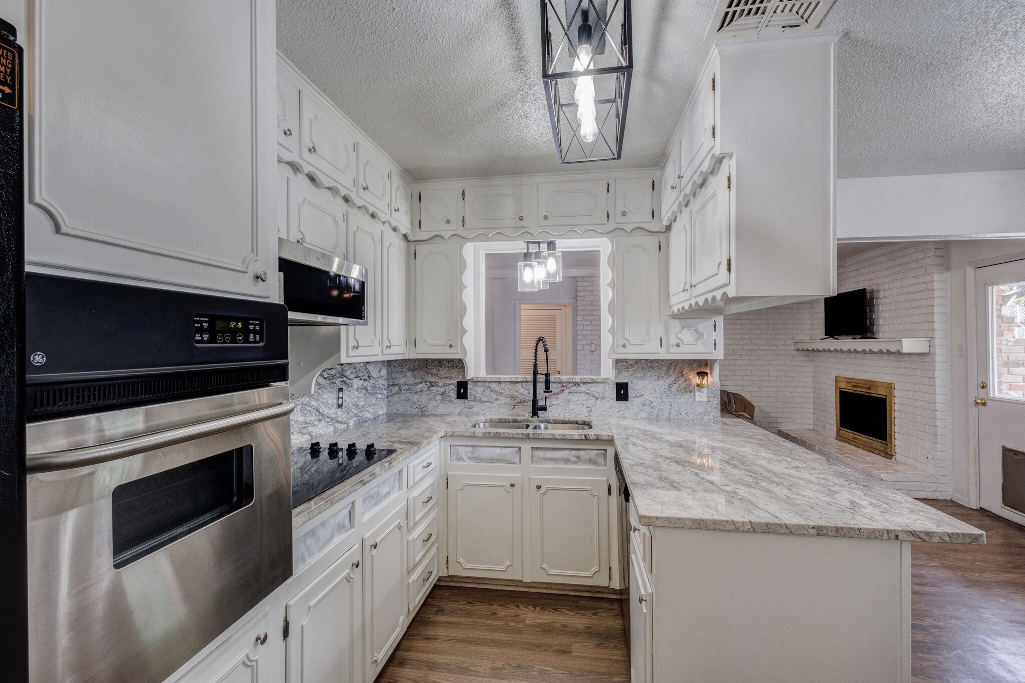 2304 Shady Brook Drive Bedford TX 76021